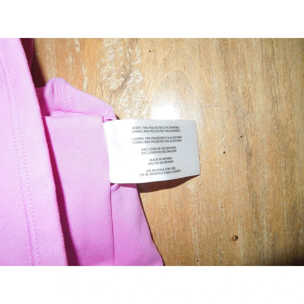 GapFit Womens Pink Racerback V-Neck Sports Bra Large Activewear Gym‎ Yoga L